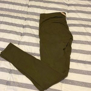 Excellent used condition!! Freddy butt shaping jeans. Size XSmall. Olive green